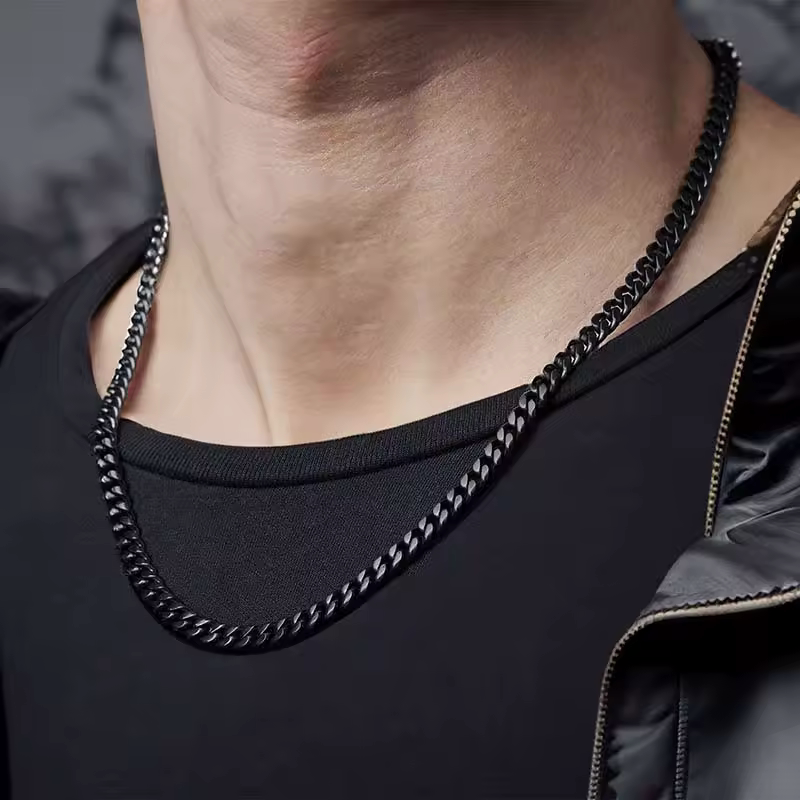 Black Gourmet Necklace